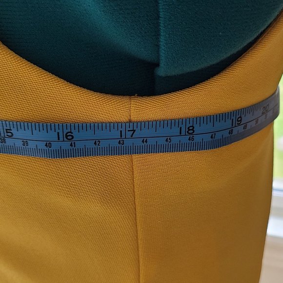 Dress - Picture 6 of 8